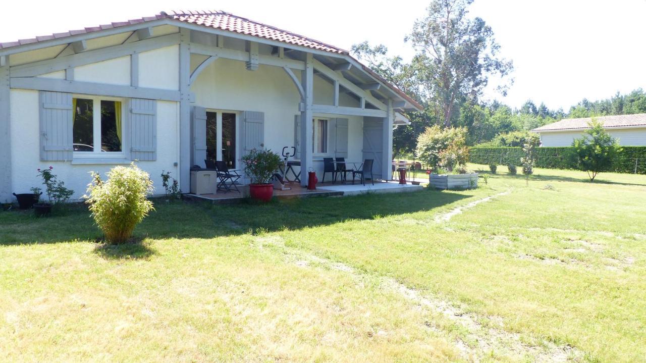 Les Rouges Gorges Bed & Breakfast Lugos Exterior foto